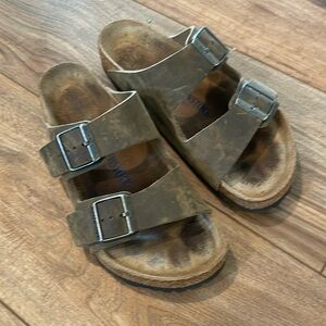 Army green Birkenstock